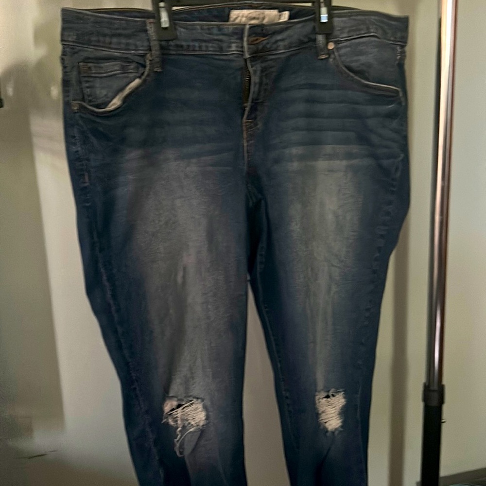Torrid Ex-boyfriend Distressed Dark Wash Jeans 16R